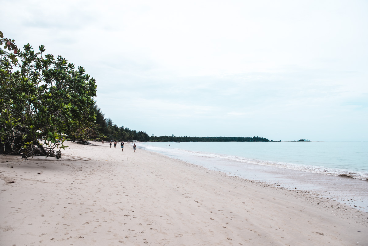 White Sand Beach
