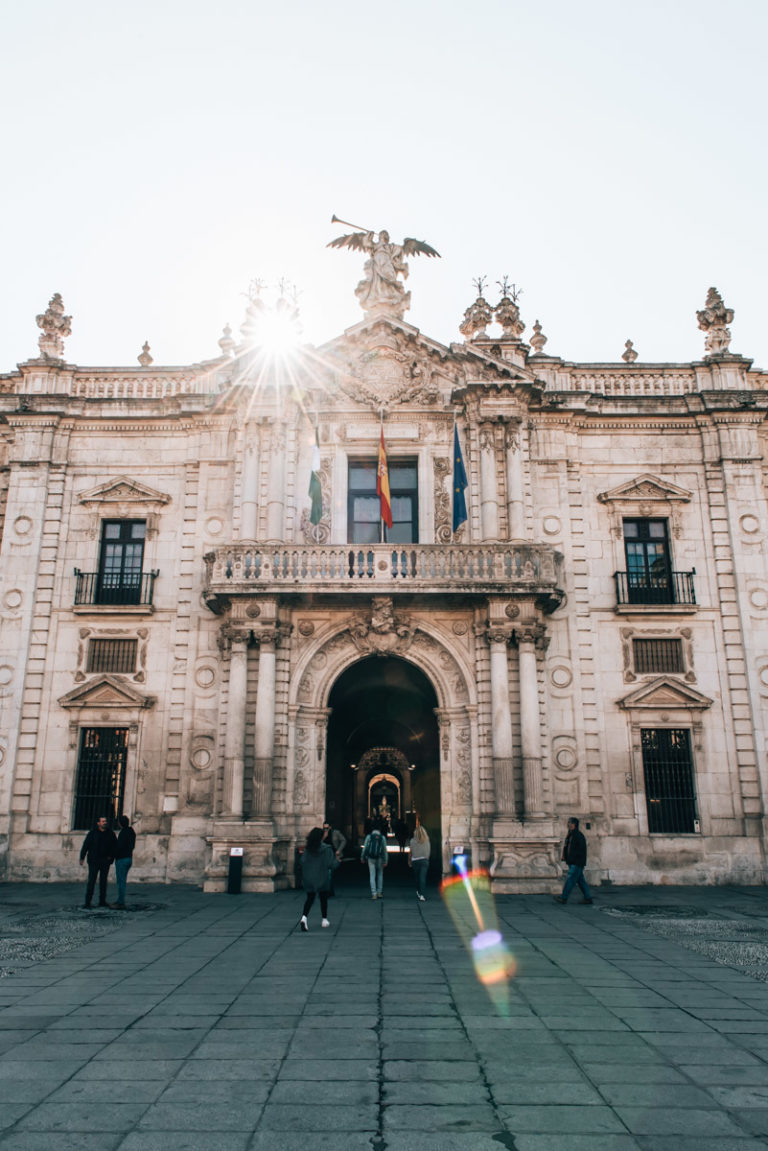 Seville Travel Guide: Best Things to do and see - Sommertage