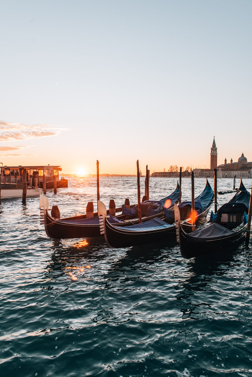 Gondola ride Venice Price