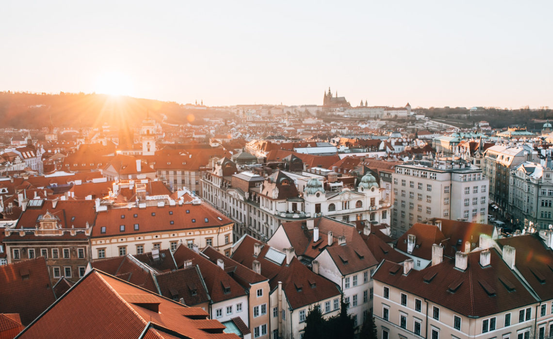 Prag Travel Guide