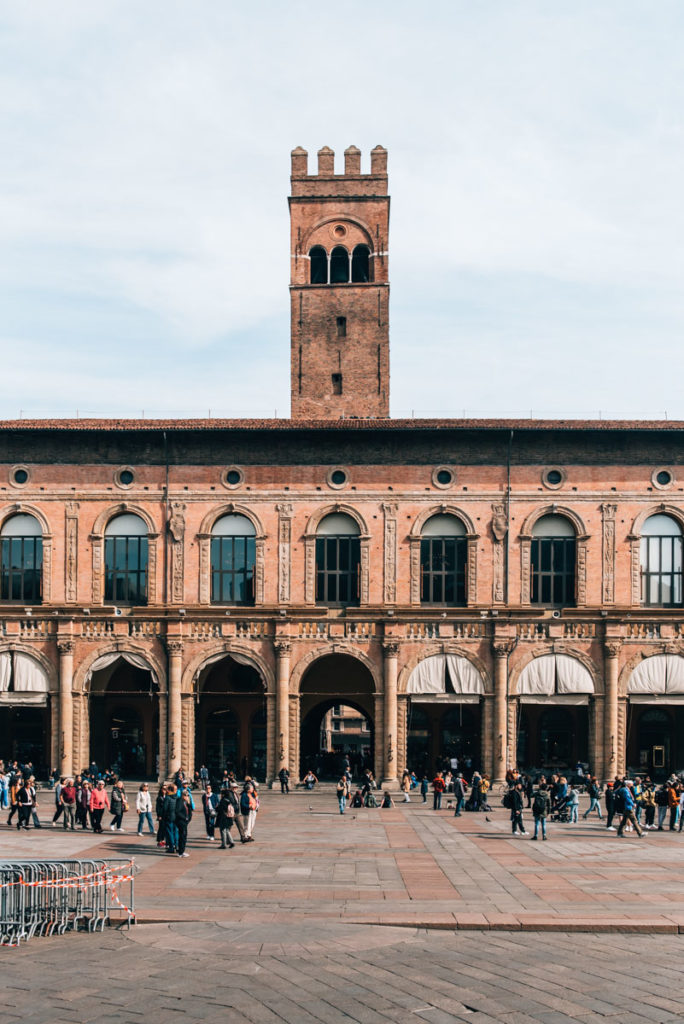 Bologna Piazza Maggiore