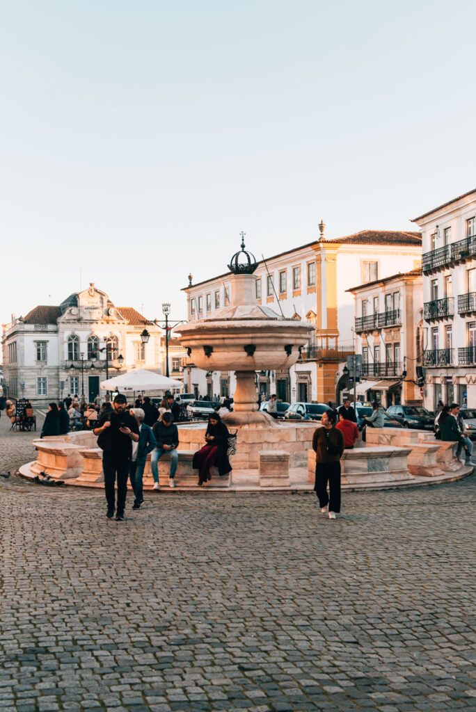 Evora Main square