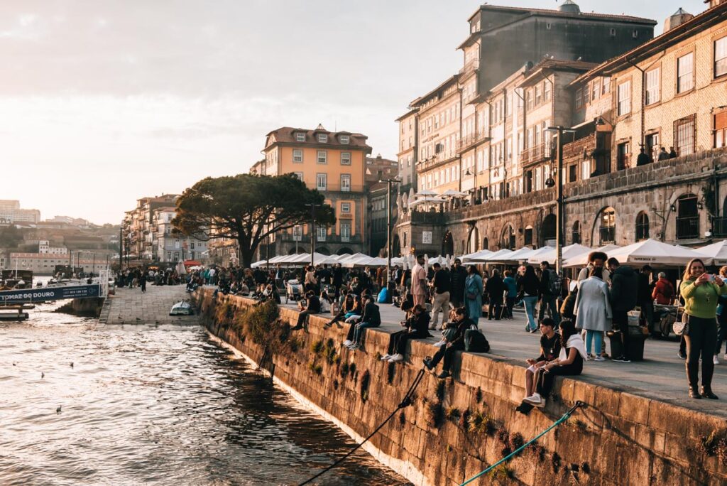 Ribeira Riverside Promenade