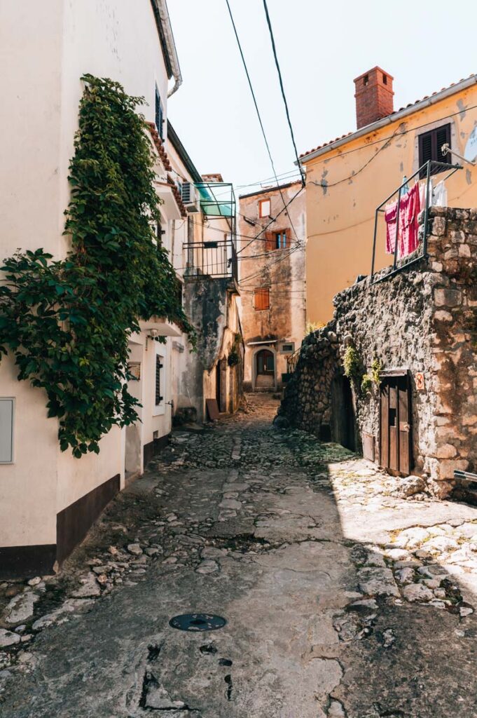 Vbrnik Sehenswürdigkeiten