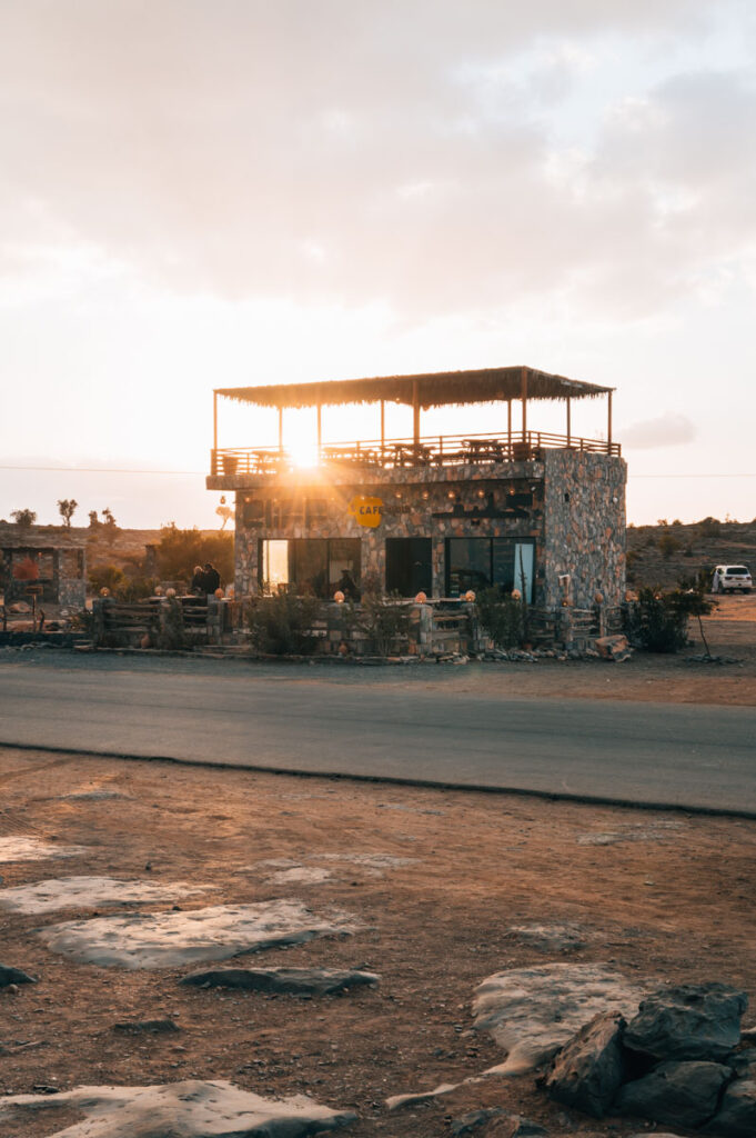 Cliff Cafe Jebel Shams